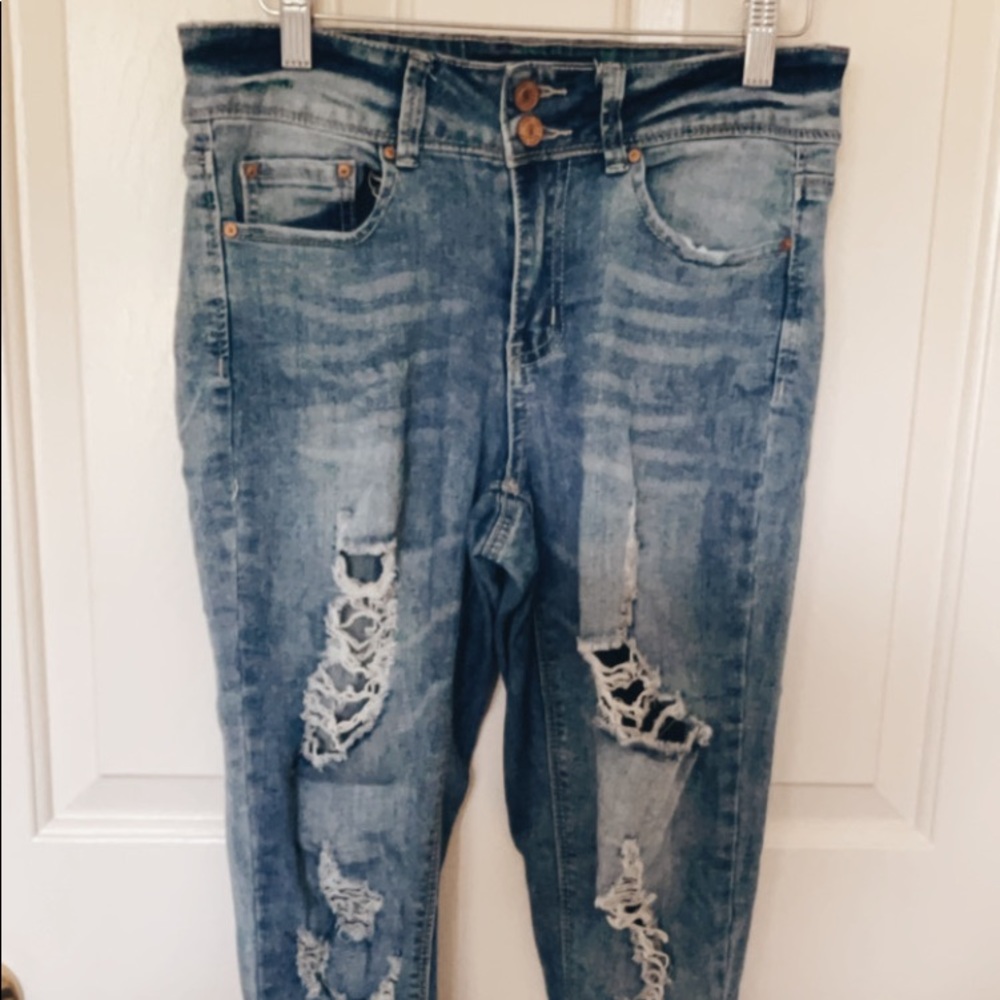 Ripped skinny light washed denim